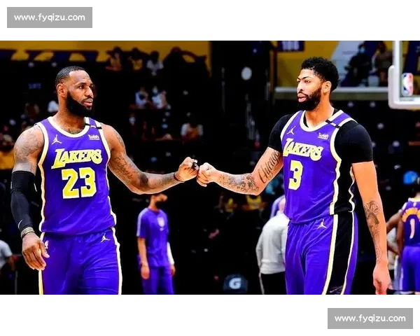 NBA湖人对决热火总决赛G3直播焦点战全程解析精彩瞬间抢先看 NBA湖人对决热火总决赛G3直播焦点战全程解析精彩瞬间抢先看